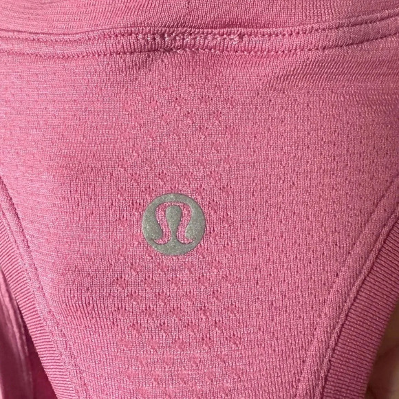 Lululemon Swiftly Tech Racerback Top 2.0 Race Length in Pink Blossom - Picture 6 of 9